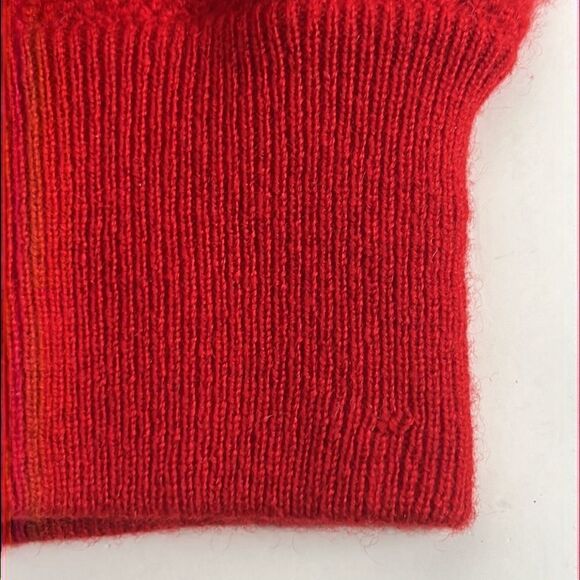 Vintage BEST Of SCOTLAND 100% Cashmere 1/4 Zip Red Sweater - Picture 12 of 12
